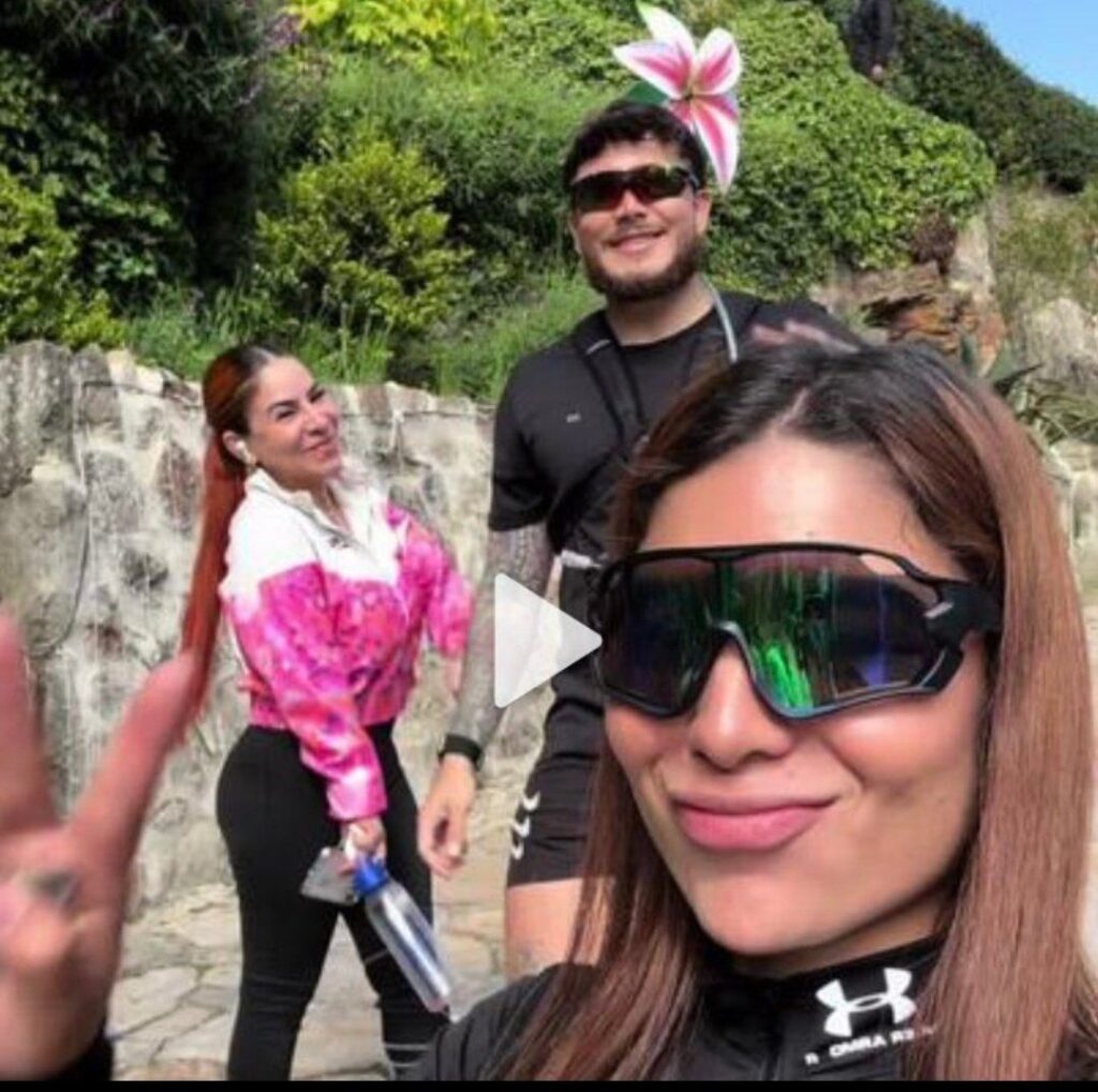 Video: El Hombre, Kevin Boca, Quien Murió De Un Paro Cardíaco En El Nevado Del Tolima, Fue Visto Teniendo Sexo En Trío Con Su Novia, Jois Ramirez, Y Su Suegra 1 20250121 1306116616154243362395274 1024x1019 2