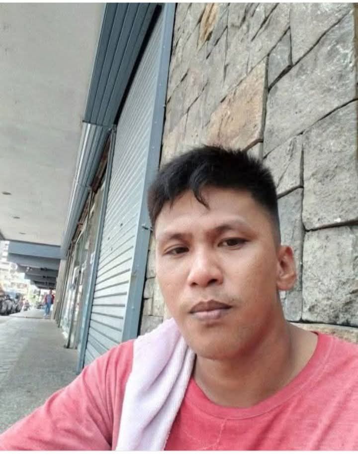 Video: Father, Carlo Camporedondo, Has Beheaded His Wife, Lynlyn, With A Knife In Barangay Lutac, Naga 1 fb img 17379600497943508231494282462981 2