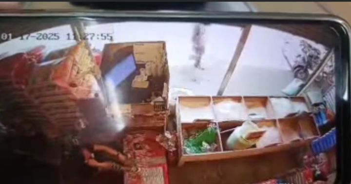 Video: Cctv Showed Moment Lone Suspect On Motorcycle Robbed A Rice Shop, Diamond General Merchandise, At Pob 2 Villanueva In Misamis Oriental 1 incollage 20250117 0948050415221042268058125624 2
