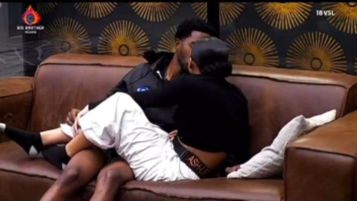 Video: Bbmzansi Housemates, Ashley And Sweet Guluva Kissing On The Couch 1 incollage 20250120 0756295221568224631064817017 2