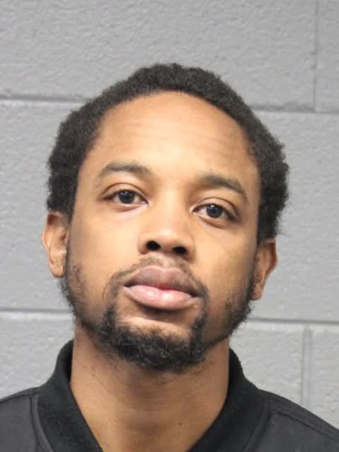 Photo: John Alfonza Baker Arrested For Obstructed Front Windshield Offencse With Cracked Glass As His Mugshot Goes Viral 5 fb img 17393406144416220763432303385550 2