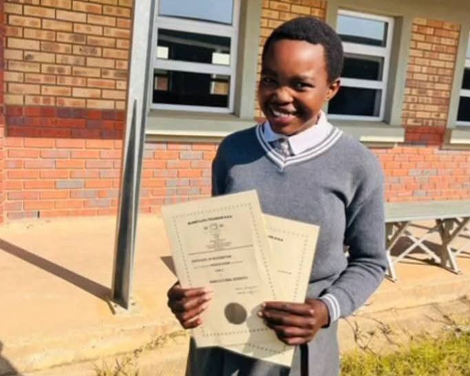 incollage 20250208 2213264729174276608655087813 2