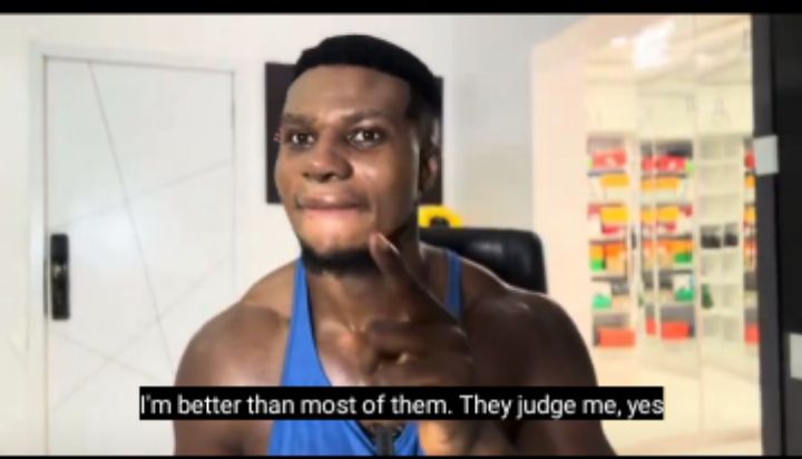 incollage 20250214 1808449596488431723379532922 2