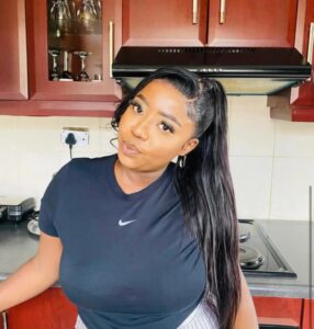 Photo: Journalist Confirmed Snothile Gambushe Tried Committing Suicide After She Beat Up Her Parent While Fighting Over A Car 3 fb img 17423305258275667245329190739764