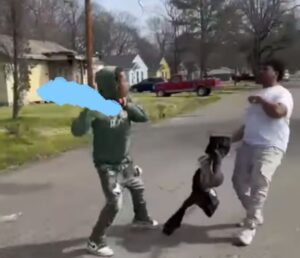 Video: Mother, Dollie Sims, Cries Out After Her Son Got Locked Up In Jail For Defending Himself In A Fight 1 incollage 20250410 0833588114883176334641269831 300x258 2