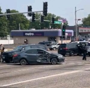Video: Man, Srt Sani, Shot His Jealous Friend Dead In A Orange Dodge Challenger In Chambers And West Florissant, St Louis 1 17496623907801097487435047966110 300x293 2