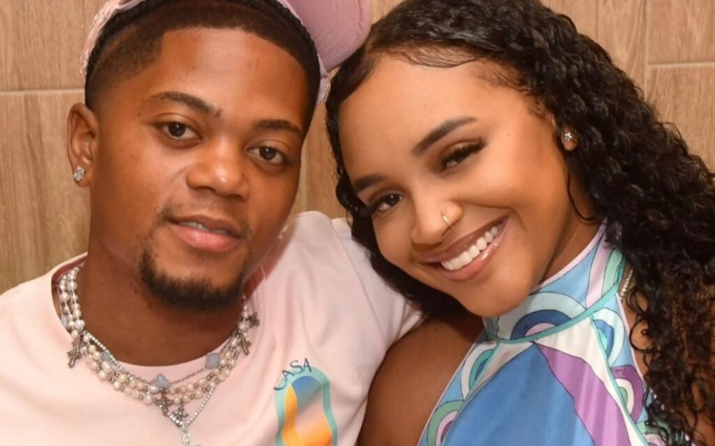 Video: Leon Bailey Allowed A White Girl Eat His Battyhole In Viral Leaked Message On Snapchat 1 incollage 20250710 0447086534513641688315692155 1024x639 2