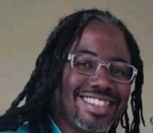 Video: Derrick Perry Is The Hero Who Tackled The Homeless Man Who Stabbed 11 People In Walmart Supercenter, Traverse City 1 incollage 20250727 1506405834217601127117694223 300x261 2