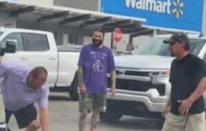 Video: Residents Hail Marine Veteran, Matthew K, Who Tackled The Homeless Suspect Who Stabbed 11 People In Walmart Supercenter, Traverse City 3 incollage 20250727 1524165308746347510192126024