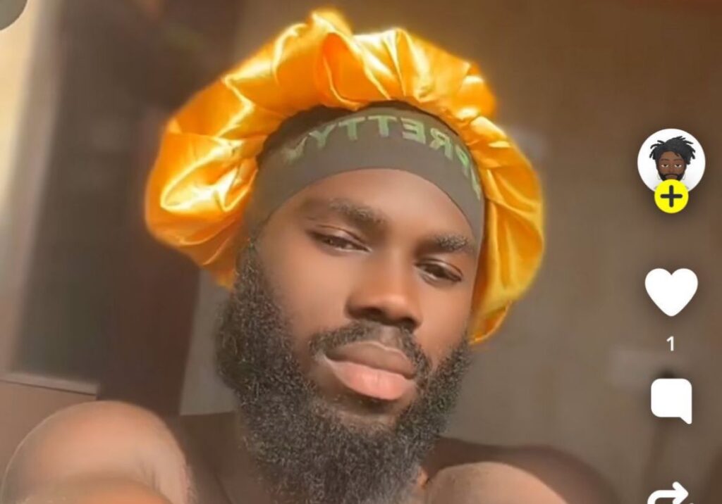 Video: Blaq Mhizper Eiichaley Identified As The Guy Who Had Sex With 4 Girls In Ucc Girl Leak 1 incollage 20250830 1306421226003072976571847282 1024x716 2