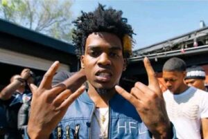 Video: Babymama, Kemetrius Mcdonald, Exposed Rapper Go Yayo For Spreading His Cheeks While Bending Down In The Toilet 1 incollage 20250906 2000318941639555156301939165 300x201 2