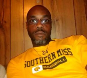 Photo: Zy'Keanna London Called Out Stepdad, Marjoe Smith, Who Took Her Private Picture To Please Himself 1 incollage 20250910 0518344043950439814083094280 300x269 2