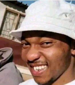 17617693744595339874013355987594