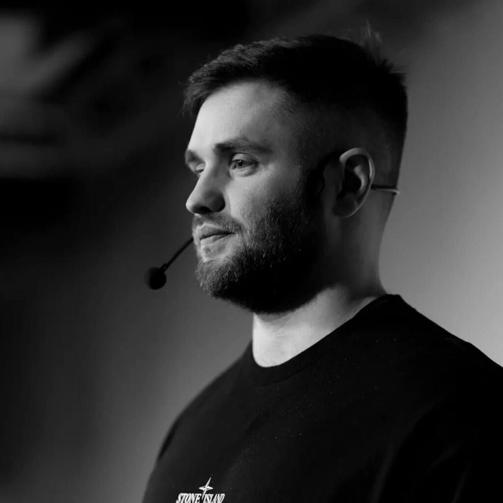 Photo: Konstantin Galish Committed Suicide In His Lamborghini After He Lost $30 Million 1 20251011 1454492855667419308892660 1024x1024 2